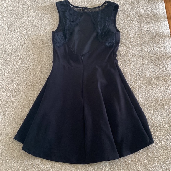 Lulus black dress - Picture 2 of 4